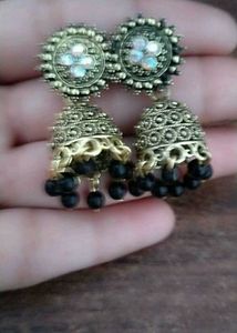 Earings For Womens