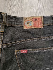 Ma2291 live in jeans waist 36 inches