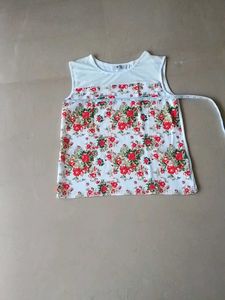 Pretty Sleevless Top
