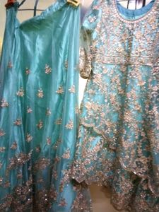 Full Peplum Set  Not In Coin Only Cash Accepting
