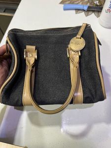IS.Maru Handbag