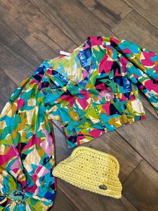 Colorful Ballon Sleev Crop Top
