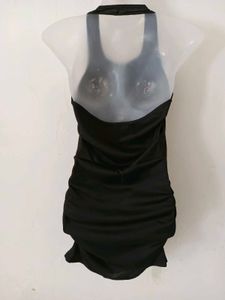 BLACK HALTER BODYCON DRESS