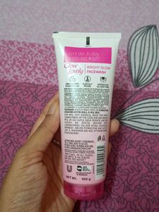 Glow &amp; Lovely Face Wash