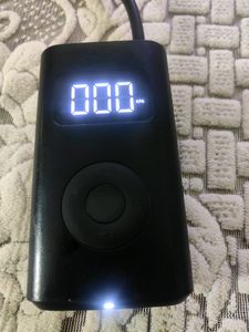 Xiaomi 150 PSI Portable Electric Tyre Air Pump