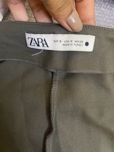 ZARA OLIVE GREEN TROUSERS/ Leggings