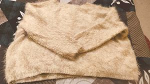 Office White Feather, Woolen, Top🤩