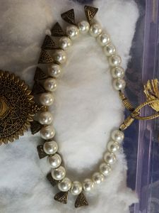 Neckpiece