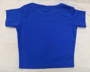 FITTED BLUE TOP