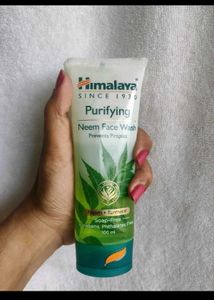 Pack Of 1 Himalaya Herbals Purifying Neem Facewash