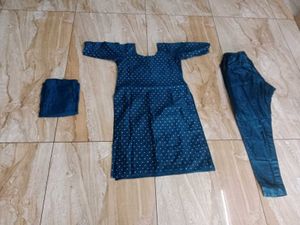 Churidar Set With Long Dupatta