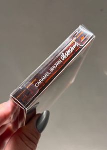 Huda Beauty Obsession Pallete :- Caramel