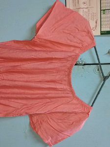 Stretchable Top