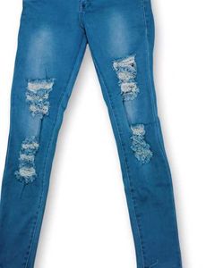 Jeans👖 ✨Stylish and 💙 Trendy Blue Ripped Jeans