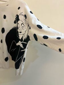 Disney X VILLAINS sweatshirt