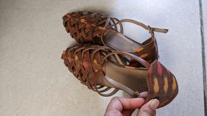 Taavi sandals: used only once or twice. India 36 size.