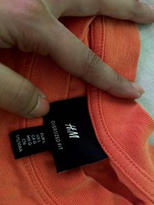 Men’s H&amp;M Pullover T-shirt