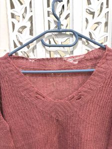 Chic Burgundy V-Neck Knit Pullover  A