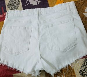 Coolest Shorts With Trending Style