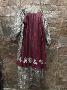Elegant Grey Floral Dress