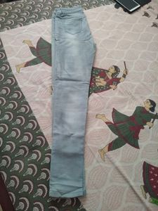 Buy 1  jeans Get 1 Free