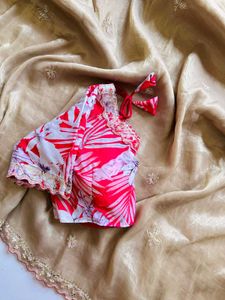 🆕️🆕️Elegant Gold Crush Saree