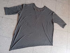 grey oversized tshirt