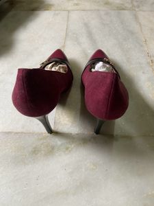 High Heels Like New