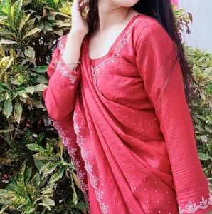 Elegant meroon readymade Saree