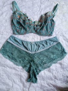 Floral Bra & Panty Set
