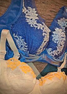 Lace Bras (Set of 2)