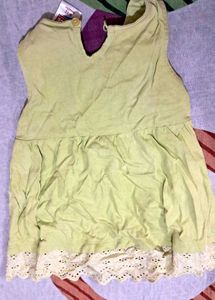 Baby  Green Frock.  6 To 12 Month.cotton