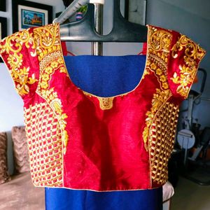 🛍️Shaded Blue Saree with Embellished Blouse⭐⭐⭐⭐⭐