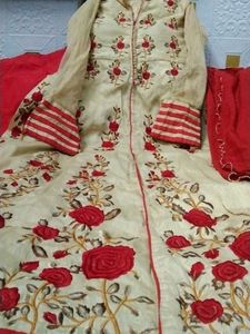 Low Price Trendy Embroidery Gown Lehenga Dupatta