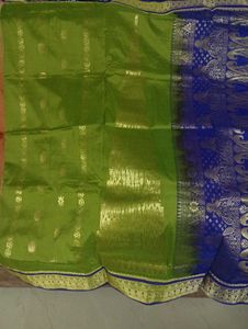 Green kanjivaram Silk Saree dark blue border &amp; zar