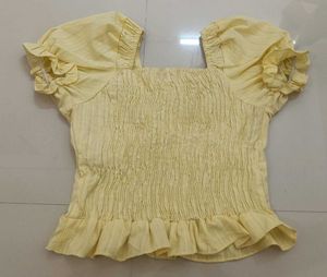 &#34;Trendy &amp; Cute Crop Top for a Stylish Look&#34;