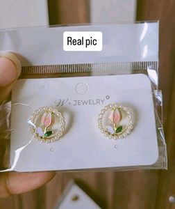 Daisy Drop Earrings