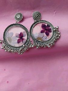 Floral Jhumka 🌷