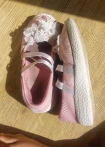 Cute Pink Baby Shoes with Flowers