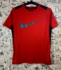 Nike Dri-FIT Training Tee Chest-40to44 Stretchab
