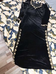 Zardozi Work Velvet Kurta