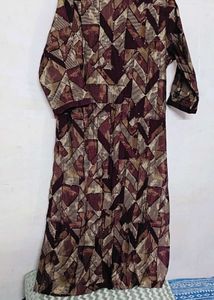 Maroon &amp; Maple Leaf Kurta With Dupatta