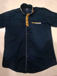 Mens L Size Shirt