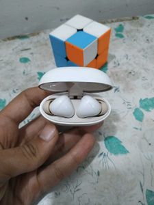 boAt Airdopes
