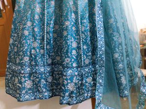 🩵 BANARASHI SILK LEHGA+2 FREE SLING BAGS💙