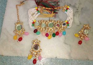 Kundan Choker Set