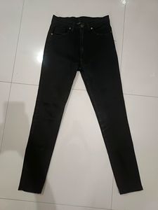 Combo Of Jeans N Top For girls!!!