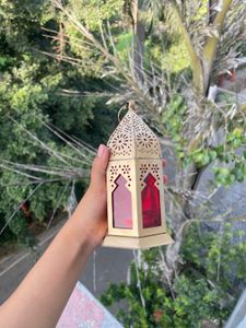 Decorative Red Glass Lantern