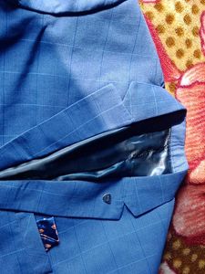 Stylish Blue Plaid Blazer