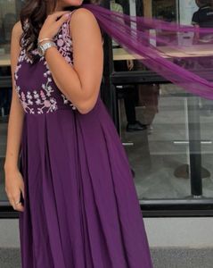 Elegant Purple Ethnic Gown